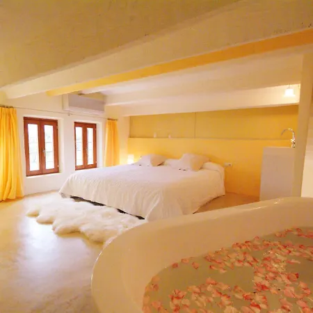 Villa Barcares Petit By Bebreeze Mallorca
